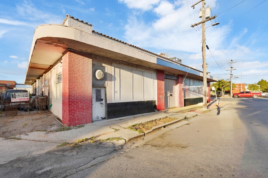 More Photos Of 245 24th St, Richmond Auto Repair For Sale