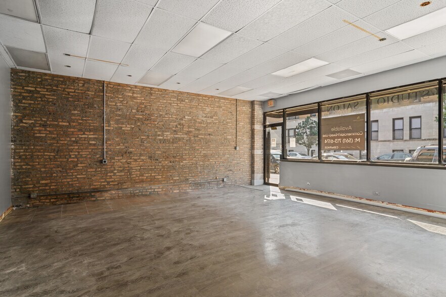 More Photos Of 4407 N Hazel St, Chicago Apartments For Lease