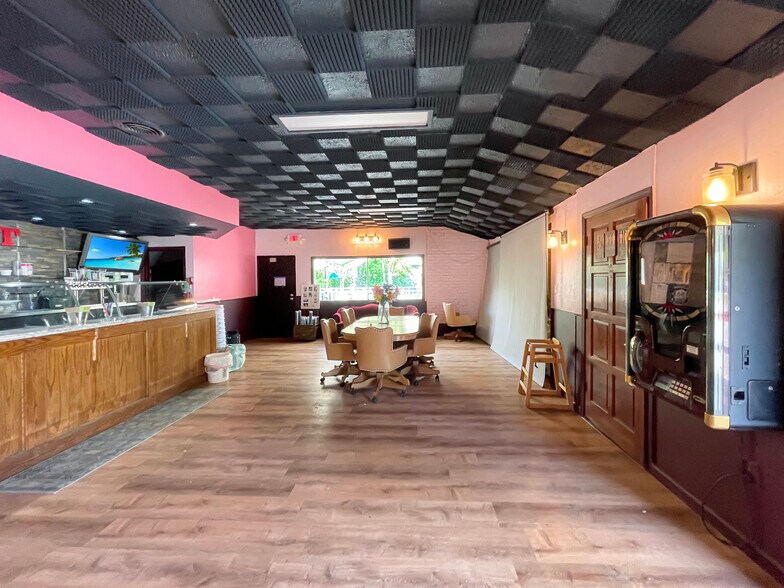 More Photos Of 20391 Highway 116, Monte Rio Restaurant For Sale