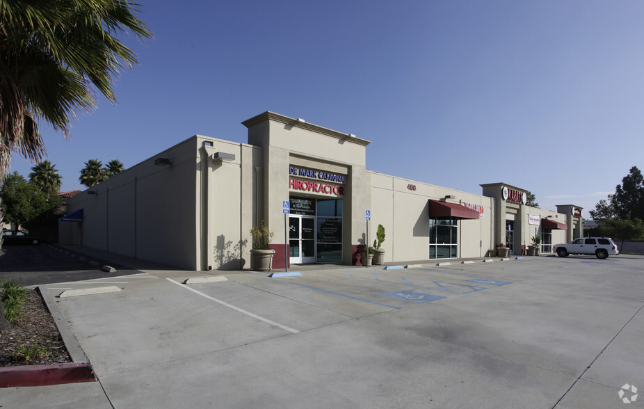 Primary Photo Of 456 E Mission Rd, San Marcos Showroom For Lease