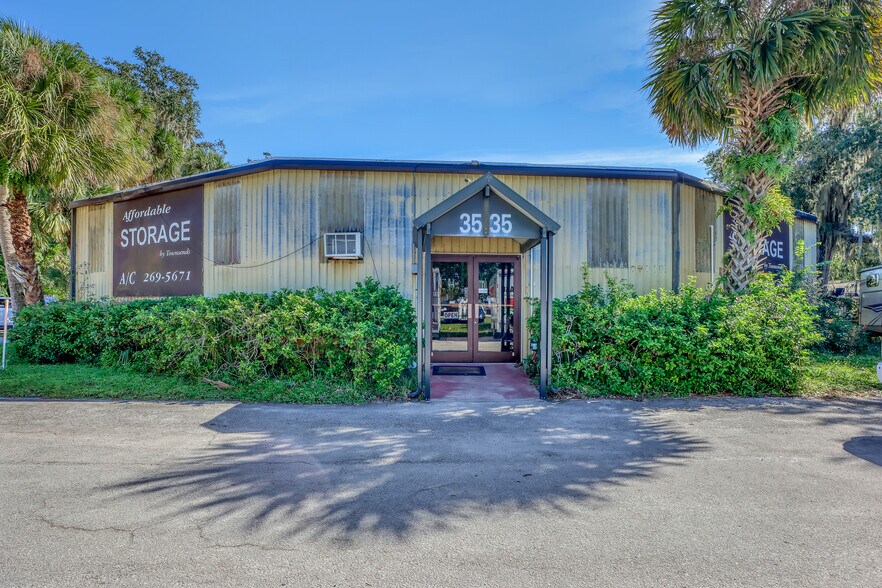 More Photos Of 3535 South St, Titusville Self Storage For Sale