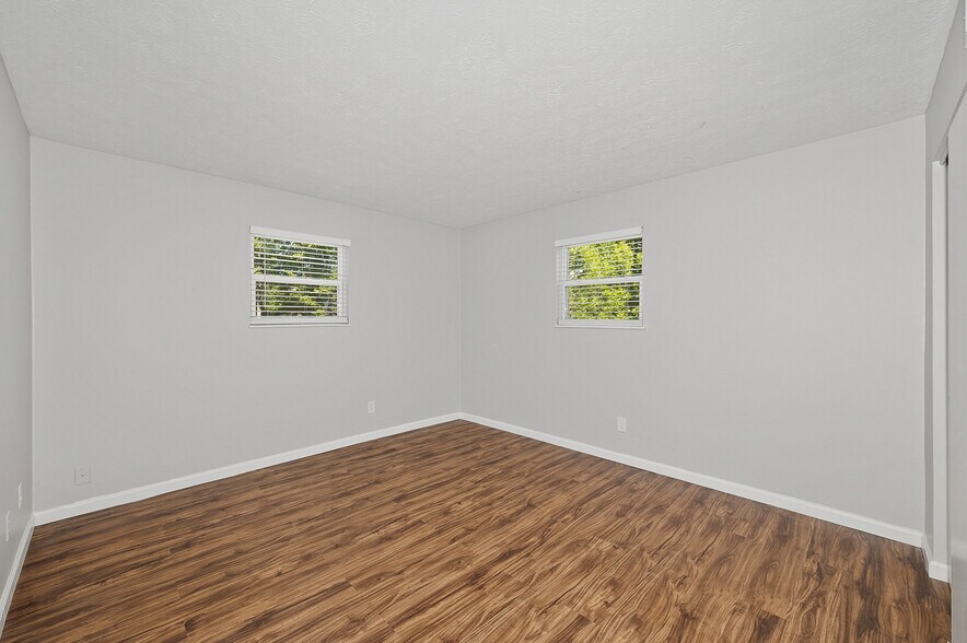 More Photos Of 3935-3939 Wilma Ct, Cincinnati Apartments For Sale