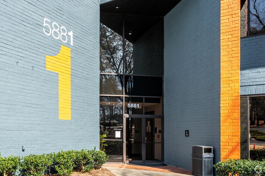 More Photos Of 5883 Glenridge Dr NE, Atlanta Unknown For Lease