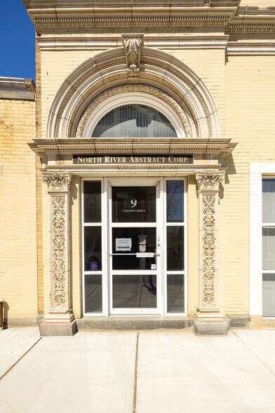 More Photos Of 9 Cannon St, Poughkeepsie Office For Sale