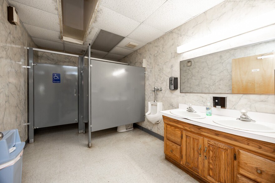 More Photos Of 2488 Sanatoga Rd, Pottstown Lodge Meeting Hall For Sale