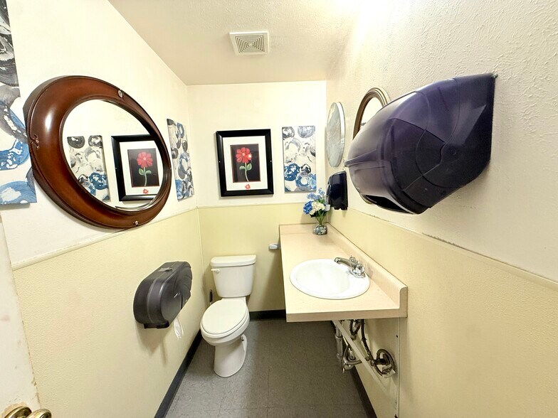 More Photos Of 300-302 300-302 Spring St, Pueblo Storefront Retail Residential For Sale