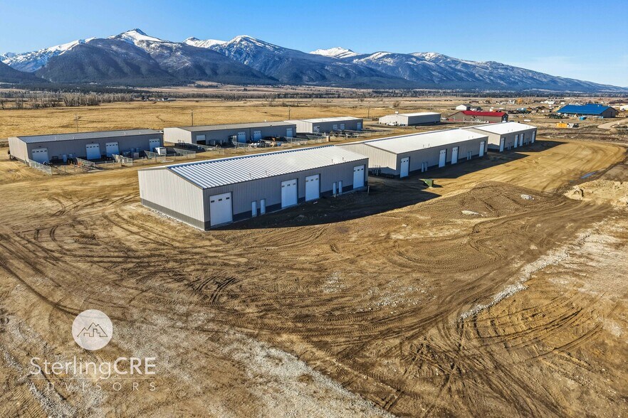 More Photos Of 422 Industry Loop, Stevensville Manufacturing For Lease
