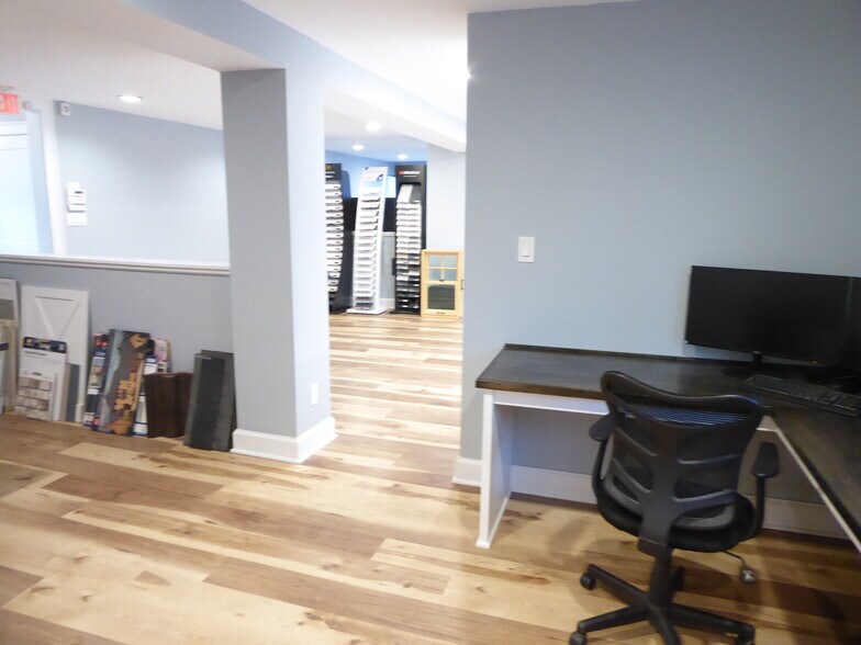 More Photos Of 4302 John Ave, Cleveland Office Residential For Sale