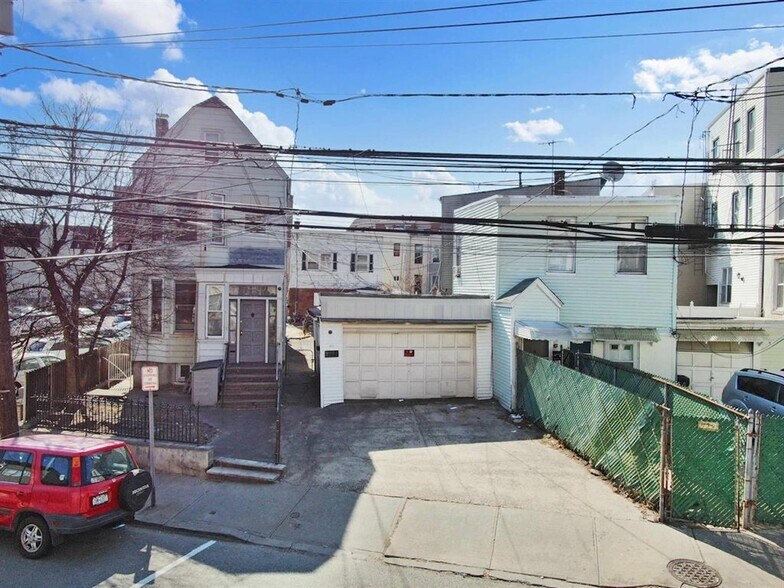 More Photos Of 115 Hackensack Ave, Weehawken Land For Sale