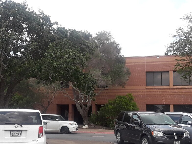 More Photos Of 1713 Treasure Hills Blvd, Harlingen Medical For Lease