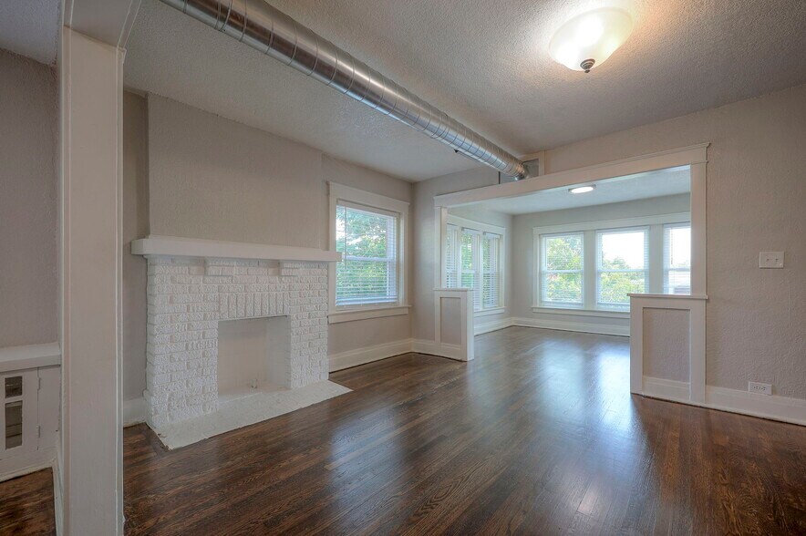 More Photos Of 4220 Harrison St, Kansas City Apartments For Sale