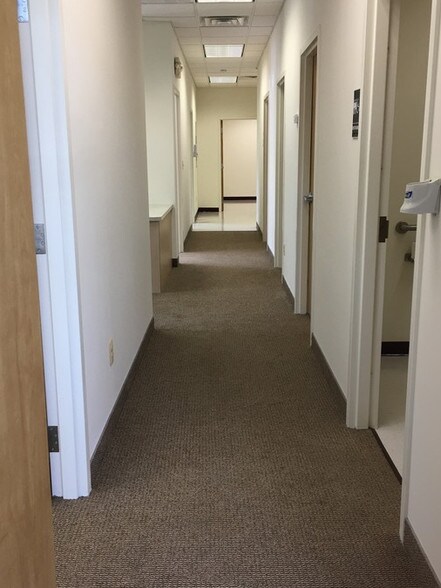 More Photos Of 491 Amwell Rd, Hillsborough Office For Sale