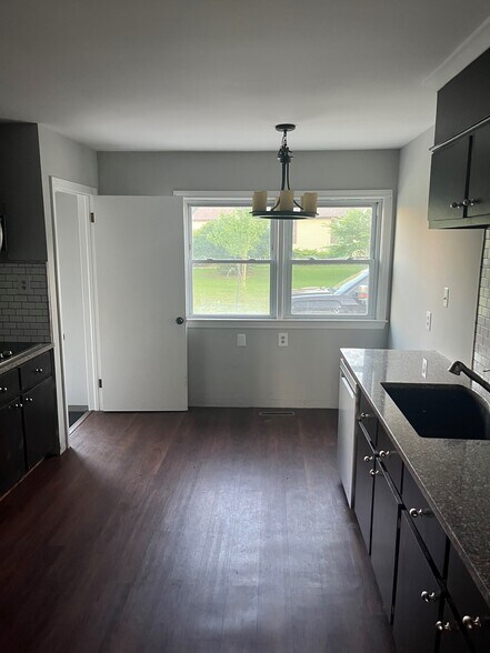 More Photos Of 284-290 Pedricktown Rd, Logan Township Apartments For Sale