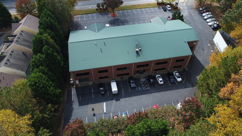 More Photos Of 1585 Old Norcross Rd, Lawrenceville Office For Sale