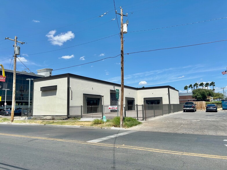 More Photos Of 1113 San Bernardo Ave, Laredo Office For Lease