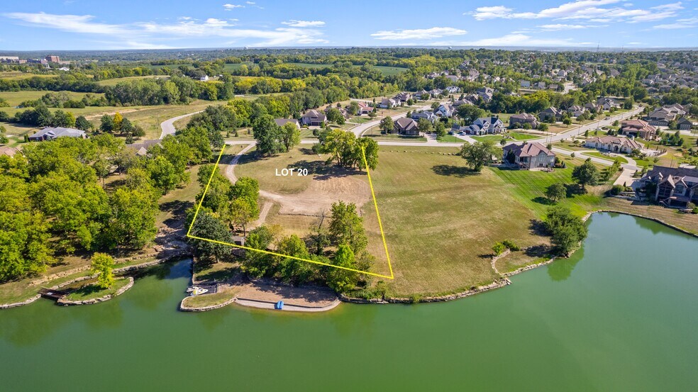 More Photos Of 10700 NE 106th Ter, Kansas City Land For Sale