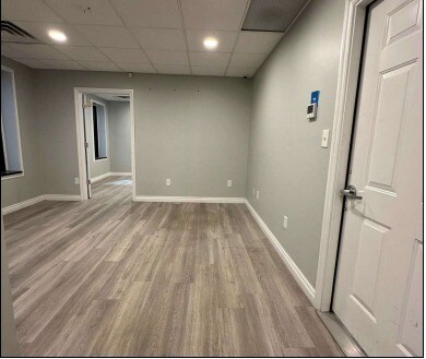 More Photos Of 50711-50731 Wing Dr, Shelby Township Warehouse For Lease