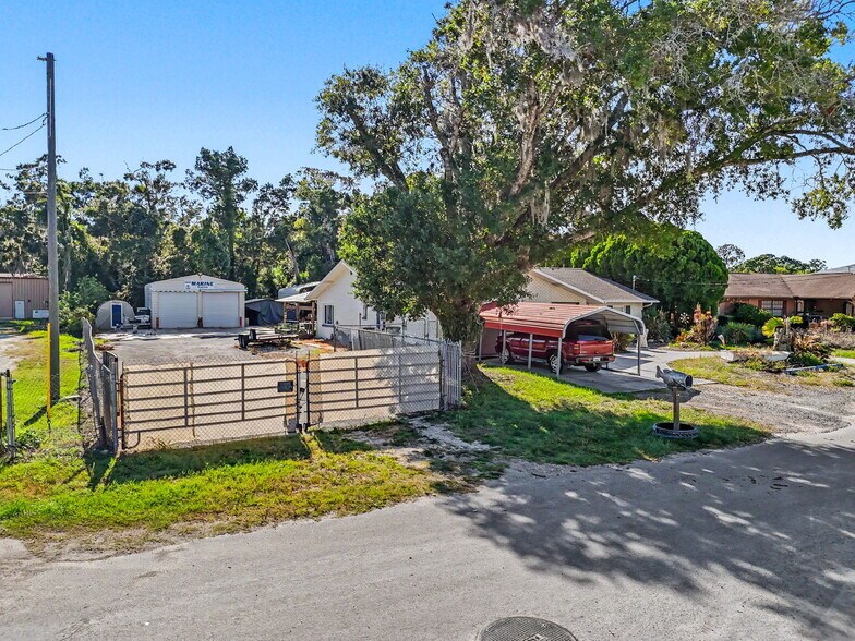 More Photos Of 7813 Leo Kidd Ave, Port Richey Flex For Sale