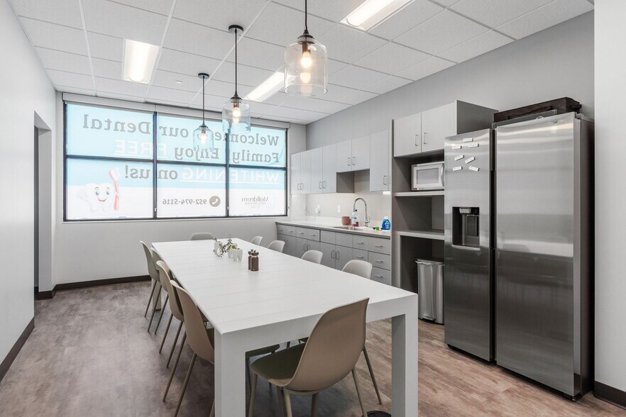 More Photos Of 18389 Orchard Trl, Lakeville Medical For Lease