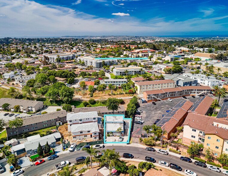More Photos Of 2240 W Dunlop St, San Diego Apartments For Sale