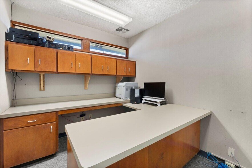 More Photos Of 4150 Nelson Rd, Lake Charles Healthcare For Lease