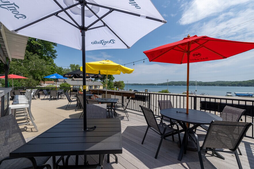 More Photos Of 4919 State Road 144, Hartford Restaurant For Sale