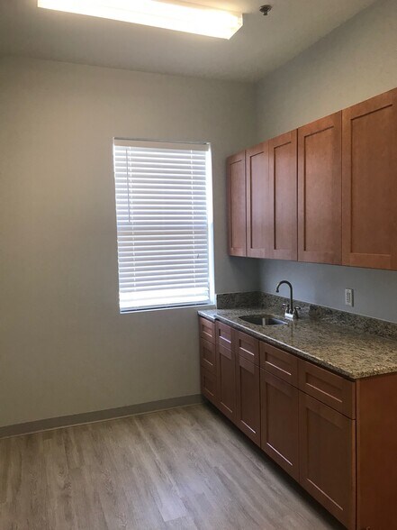 More Photos Of 3600 FM 2181, Hickory Creek Medical For Lease