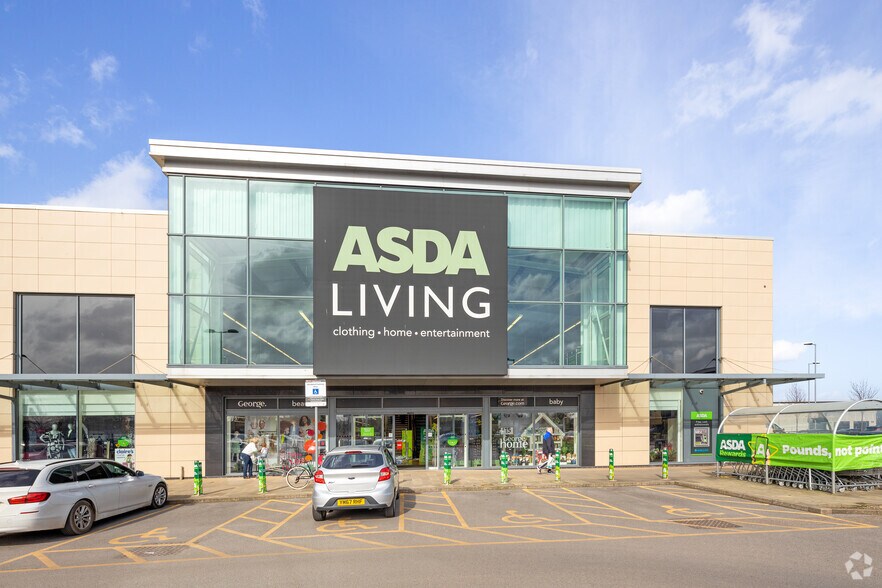 More Photos Of Springfield Rd, Hull General Retail For Lease