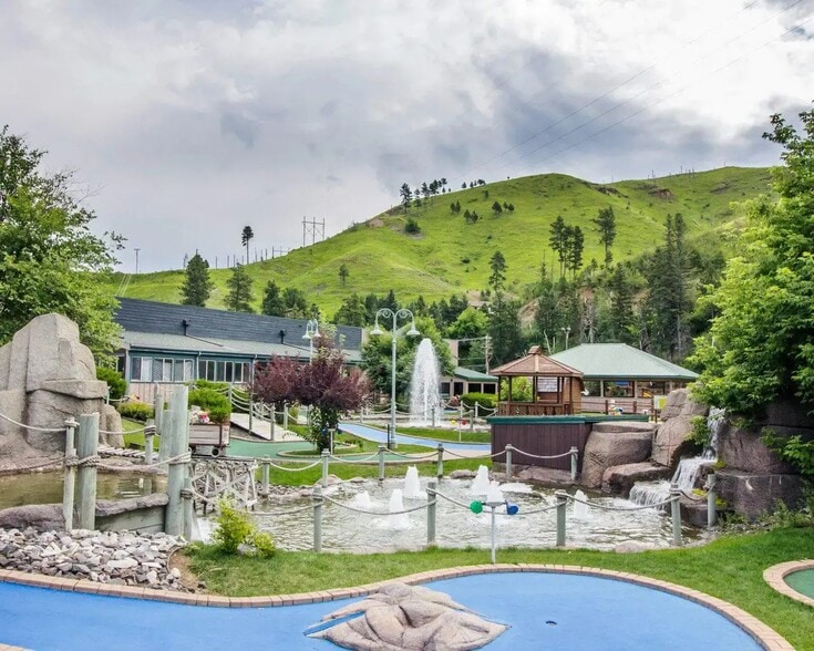 More Photos Of 225 Cliff St, Deadwood Hotel For Sale