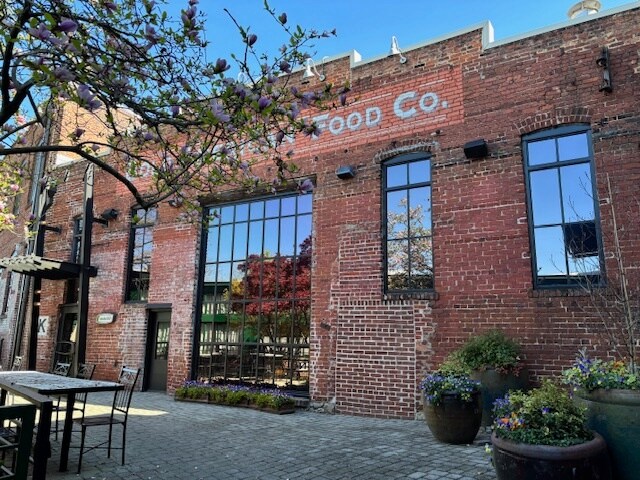 More Photos Of 887 W Marietta St NW, Atlanta Loft Creative Space For Lease