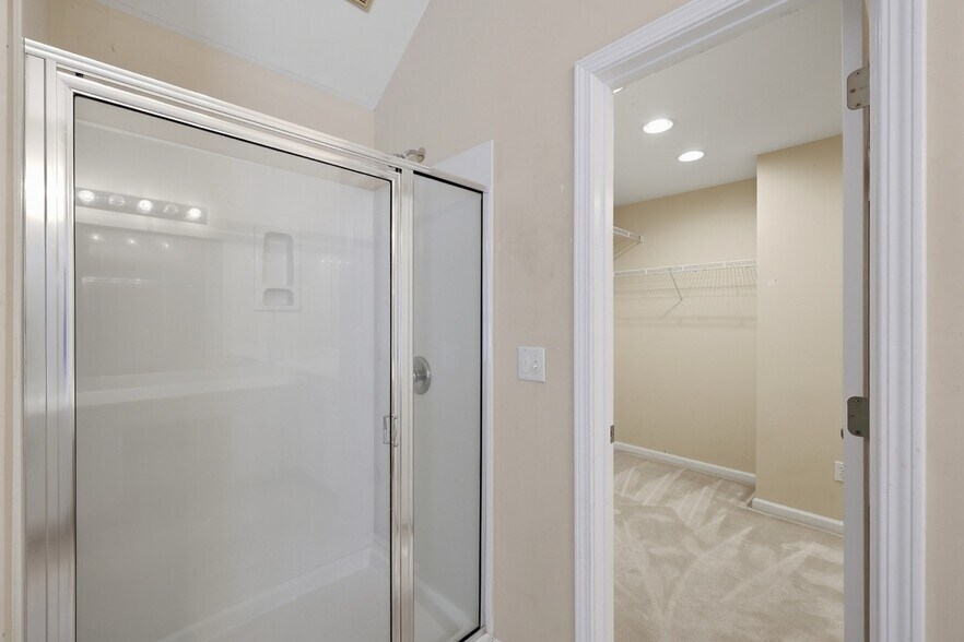 More Photos Of 6470 Georgia 400, Cumming Medical For Sale