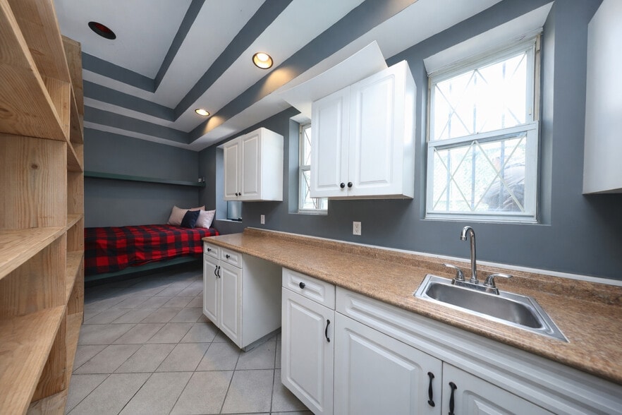 More Photos Of , Staten Island General Retail For Sale