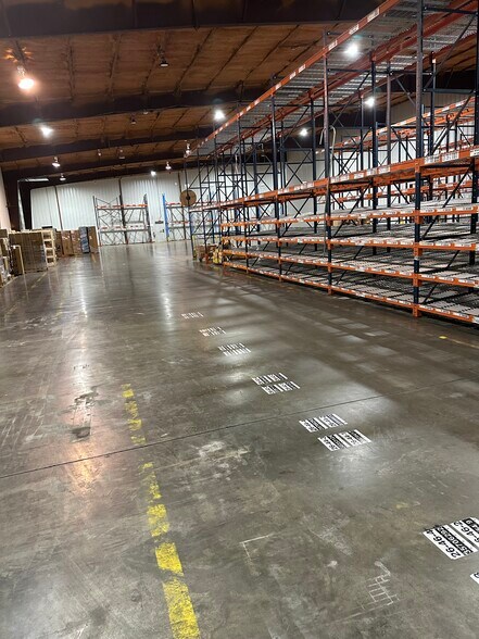 More Photos Of 8316 Lone Tree Rd, Victoria Industrial For Lease