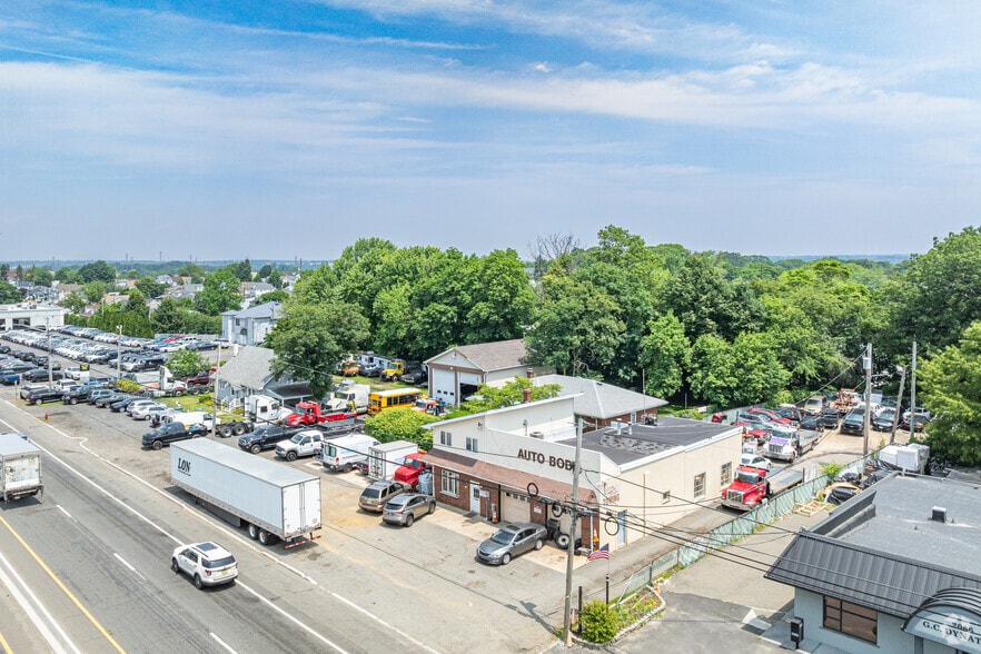 More Photos Of 2070-2078 State Route 35, South Amboy, NJ 08879, South Amboy Auto Repair For Sale