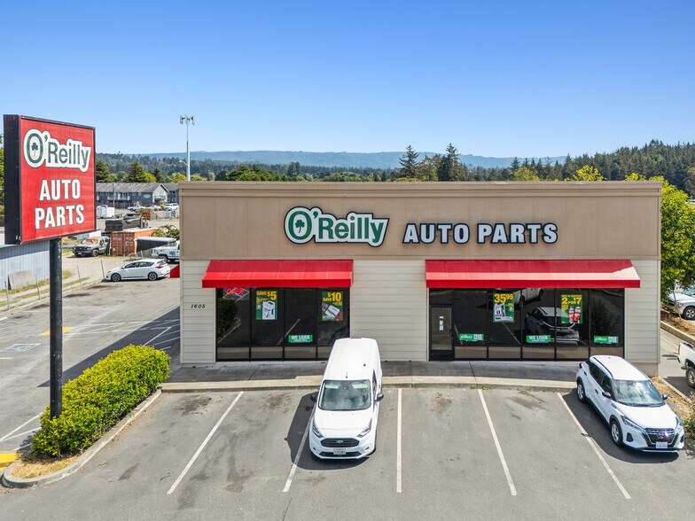 More Photos Of 1605 Central Ave, Mckinleyville Auto Repair For Sale