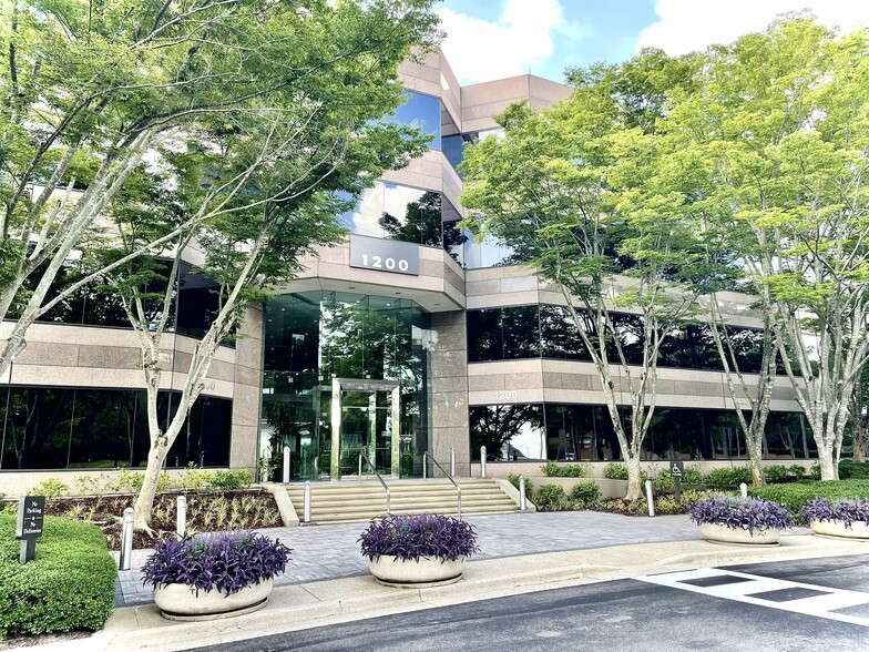 Primary Photo Of 1200 Corporate Dr, Hoover Office For Lease