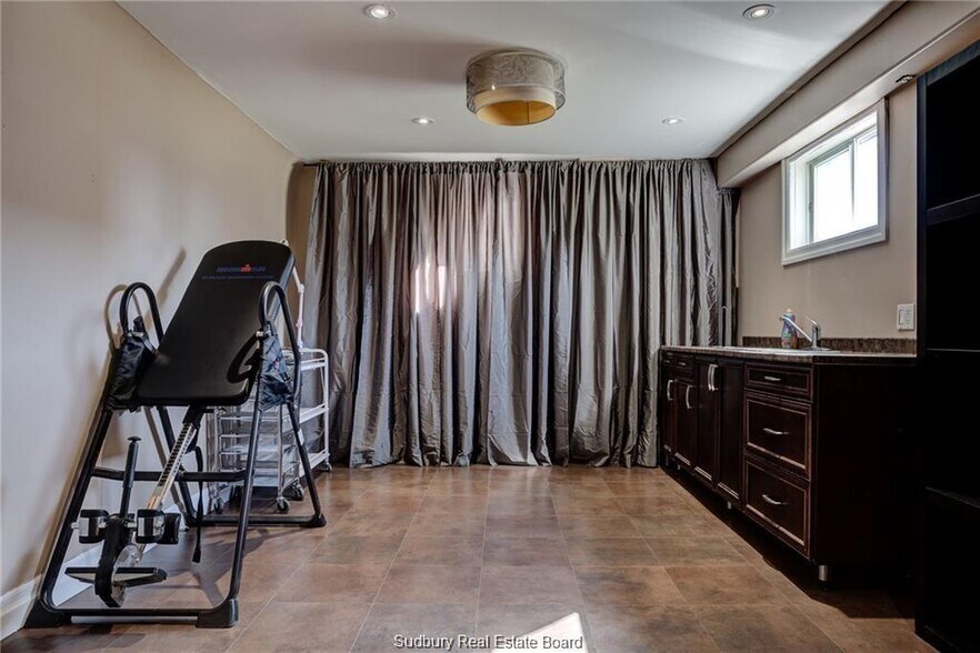 More Photos Of 214 Pine St, Sudbury General Retail For Sale