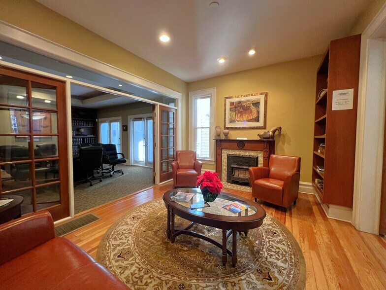 More Photos Of 1725 Gaylord St, Denver Coworking Space