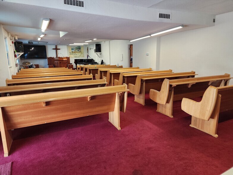 More Photos Of 140 Western Hwy, West Nyack Religious Facility For Sale