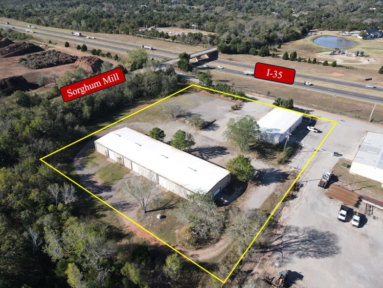 More Photos Of 5608-5608 Industrial Blvd, Edmond Warehouse For Lease