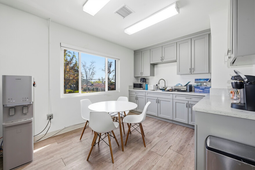 More Photos Of 1100 E Main St, Alhambra Storefront Retail Office For Sale