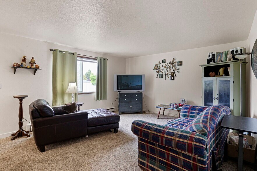 More Photos Of 805-875 Gerth Ave NW, Salem Apartments For Sale