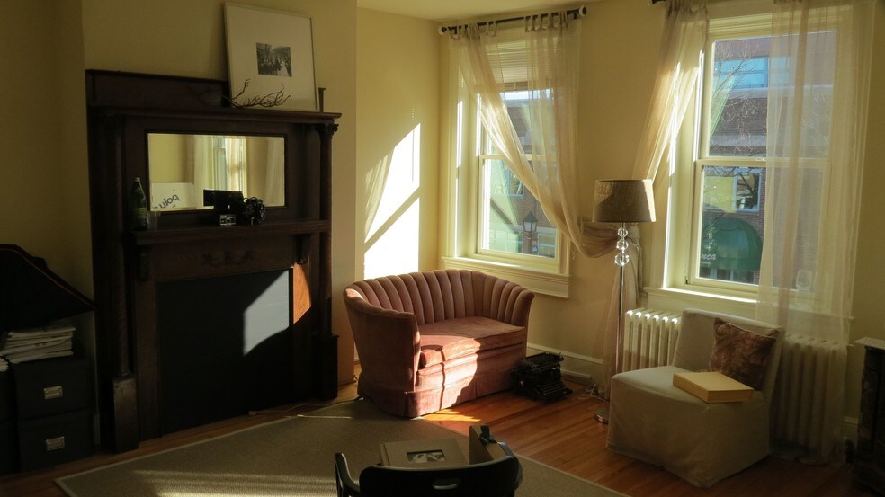 More Photos Of 1511 King St, Alexandria Office Residential For Lease