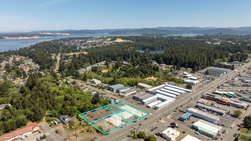 More Photos Of 1090 Newmark Ave, Coos Bay Land For Sale