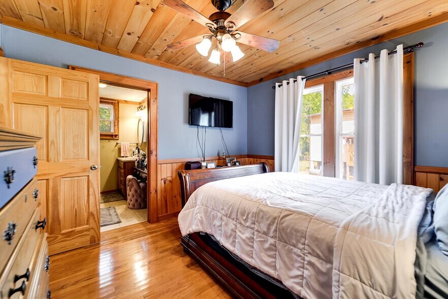 More Photos Of 3074 Old Cullowhee Rd, Cullowhee Apartments For Sale