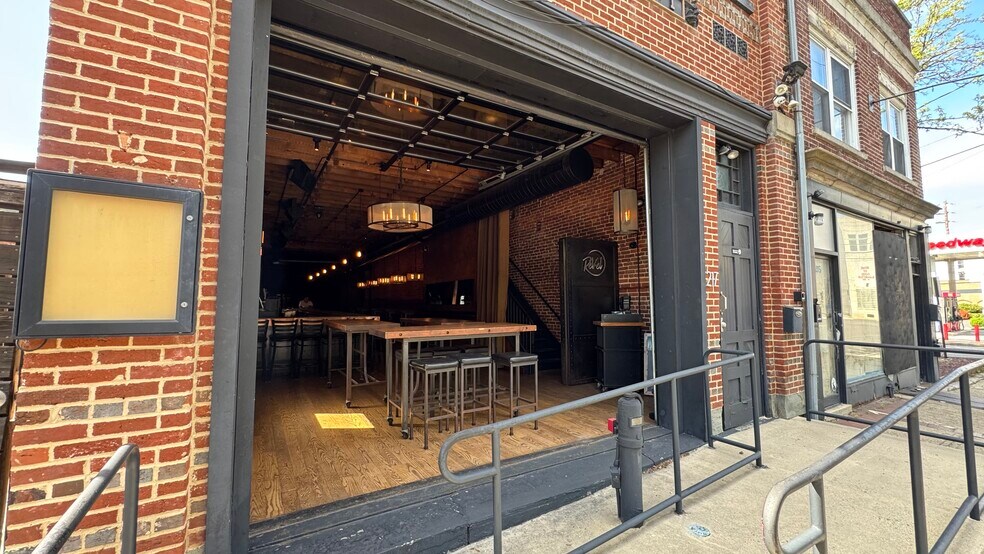 More Photos Of 215-217 Broadway, Bethlehem Restaurant For Lease