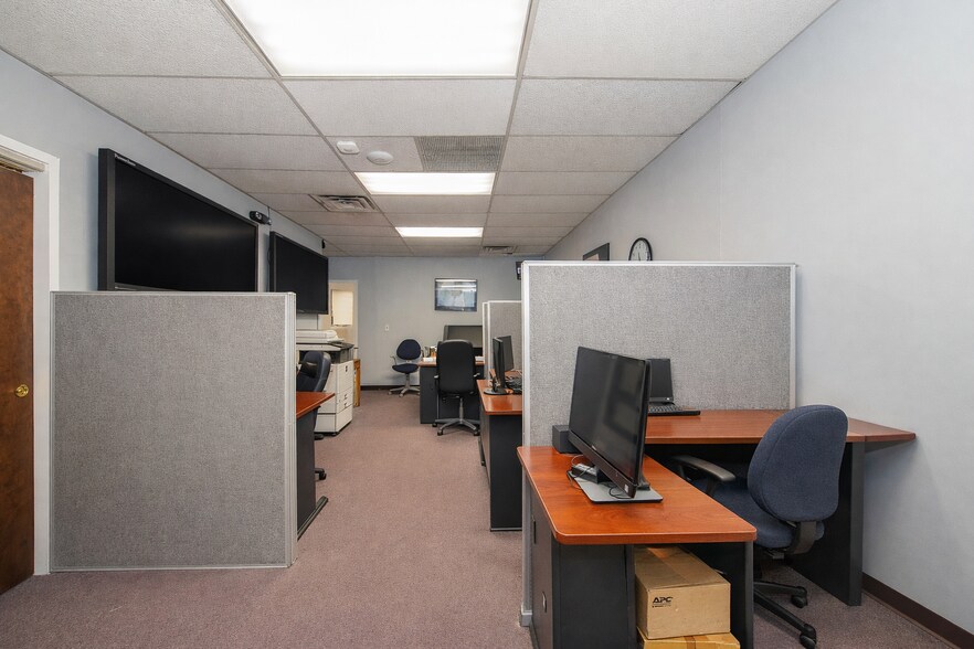 More Photos Of 58-60 Main St, Hackensack Office For Sale