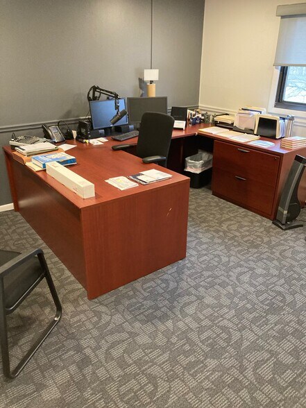 More Photos Of 6028 Sheridan Dr, Williamsville Office For Sale