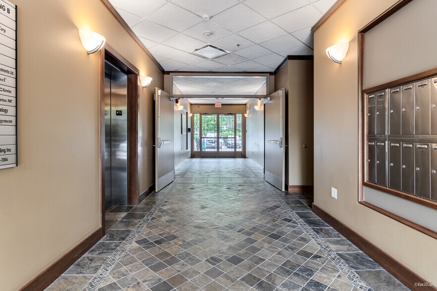 More Photos Of 3388 Rosemary Heights Cres, Surrey Storefront Retail Office For Lease