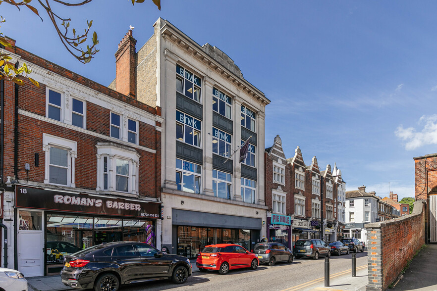 19-20 Clifftown Rd, Southend On Sea, ESS SS1 1AB - Office For Sale ...